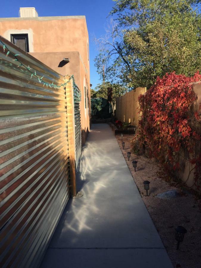 The Upper Room At Casa1022 Compound Albuquerque Exteriér fotografie